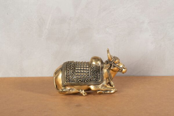 Nandhi