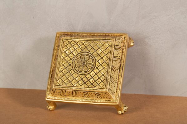 Square Table