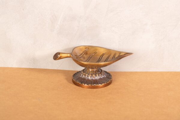 Peepal Tree Leaf Lamp