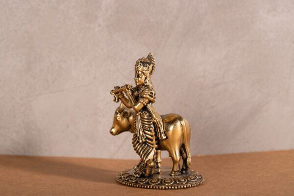 PR-BR-042D Standing Krishna with Cow