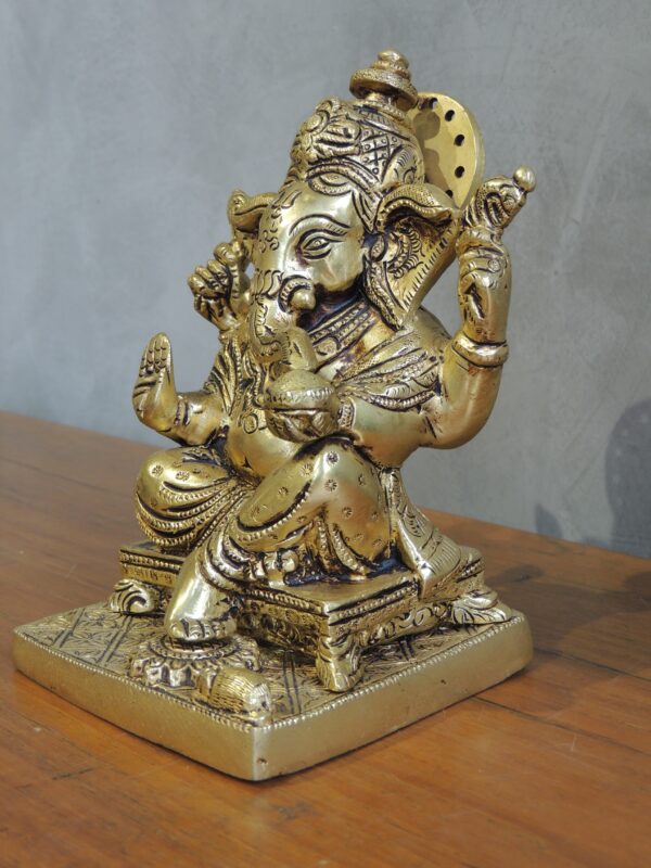 Chowki-Ganesha