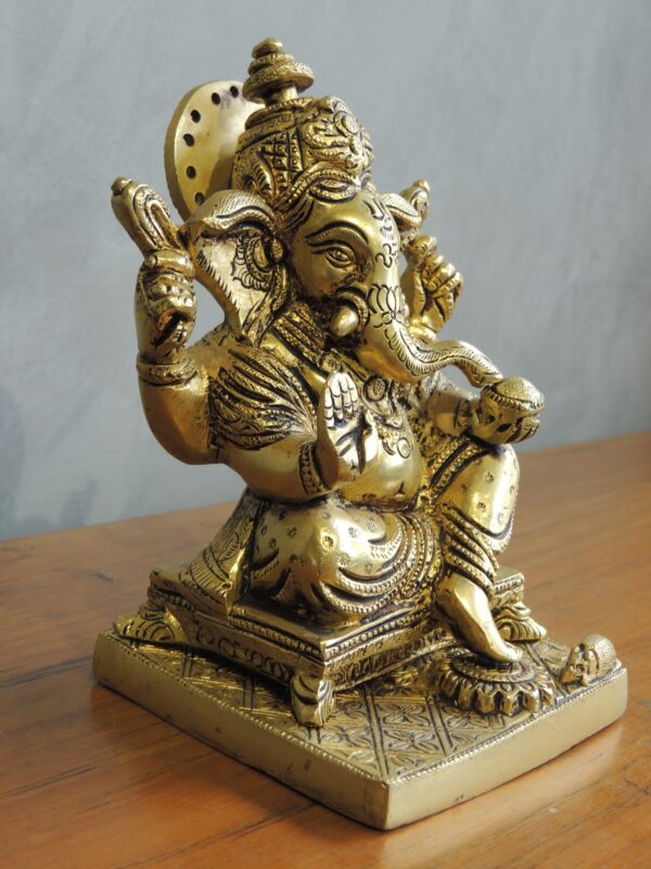 Chowki-Ganesha