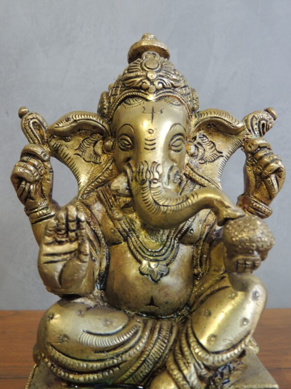 Double Chowki Ganesh