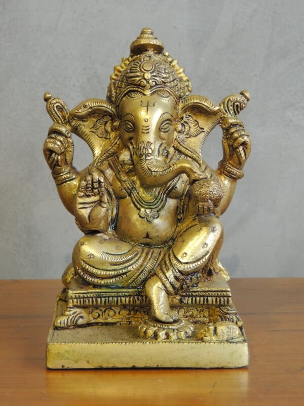 double-chowki-ganesh