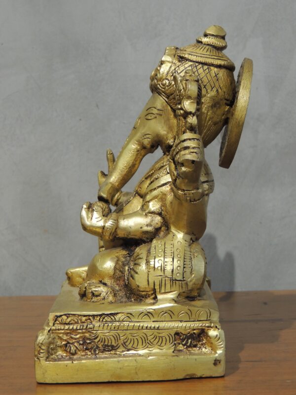 Ganesh Square Base